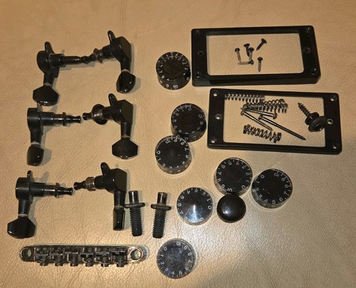Various black guitar - various,
