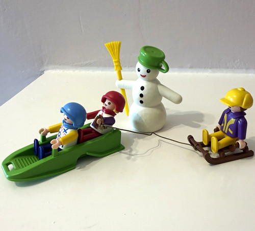 Playmobil winter figures 3688 - figures,