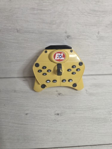 Wall command talking robot - wall-e, u