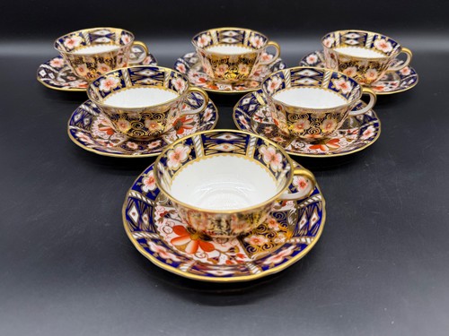 Royal crown derby - crown,
