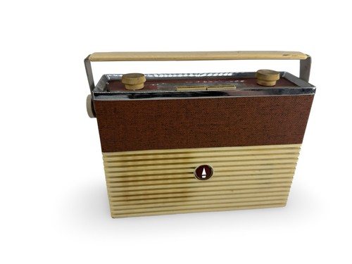 Vintage bush transistor radio - bush,