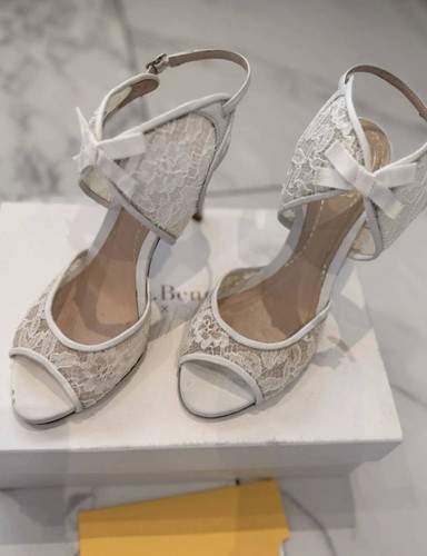 Bennett jenny packham - l.k,