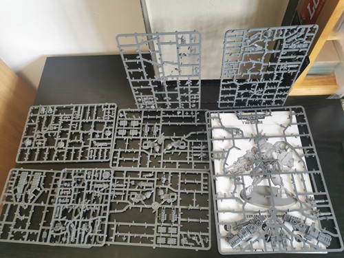Warhammer 40k tau spare - warhammer,