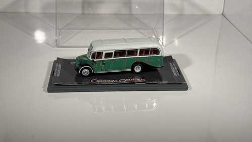 Corgi omnibus scale - corgi,