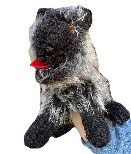 Spit the dog tiswas bob - spit,