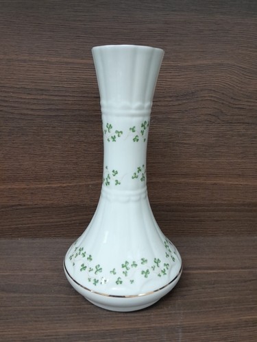 Royal tara vase - ,