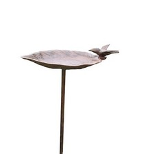 “Cast Iron Stake-Mounted Bird Bath for Garden – Metal Bird Bath on Stake