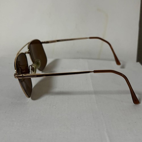 Rare persol ratti agar b - rare,