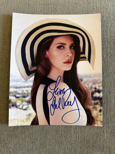 Lana del rey signed 8x10 - rey,