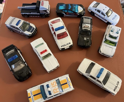 Diecast vehicles police - diecast, lot