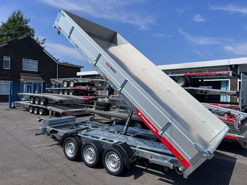 3ft 6ft triple axle - 13.3ft, 6.6ft