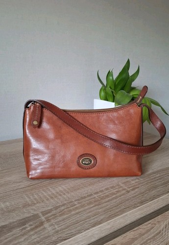 The bridge leather handbag - the,