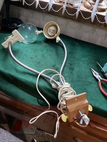 Magnifying swing arm - swing,
