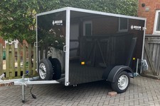 Van Trailer Boxxa 845SU - 8' x 4' x 5' - Single Axle - Unbraked -750kg - Ramp