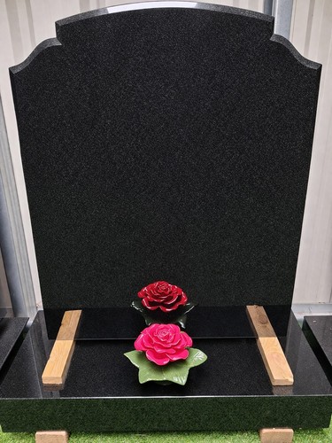 Red rose ceramic grave - rose,