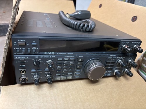 Kenwood transmitter 850s - hf,