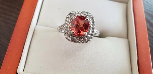 Padparadscha sapphire - 2.23,