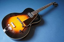 Archtop Tribute ATC-150CC