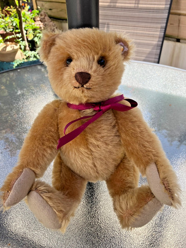 Steiff 671050 100 golden - -,