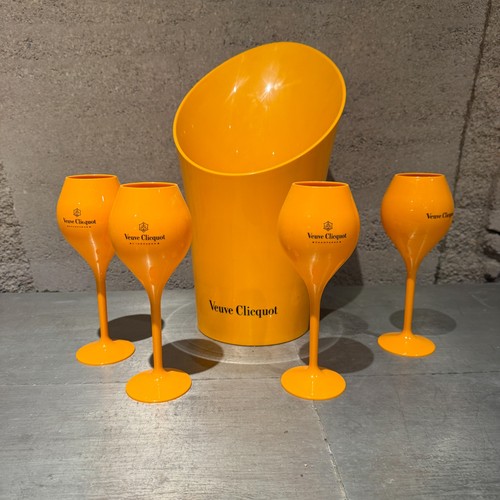 Veuve clicquot orange - clicquot,