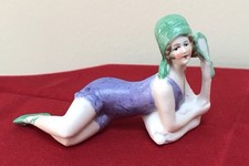 Bisque Bathing Beauty - German