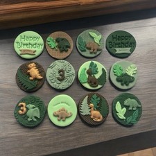 Dinosaur Birthday cupcake