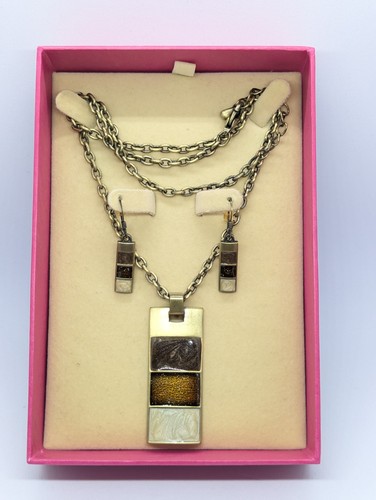 Buckingham jewellery set with - buckingham,