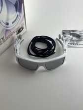 Oakley Thump 2 MP3 White Black Iridium 512MB Music Player+Box No Meta Gascan