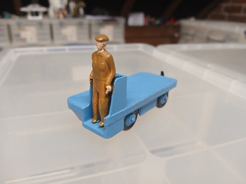Dinky toys bev truck - dinky, b.e.v.