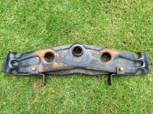Toro wheel horse front axle - horse,