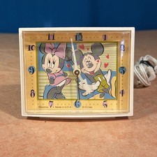 Cute!!! ❤️ Vintage Mickey