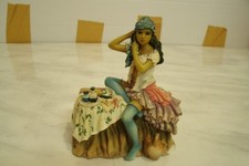 Christine Haworth Love Letters Figurine (CJ) Leonardo Collection