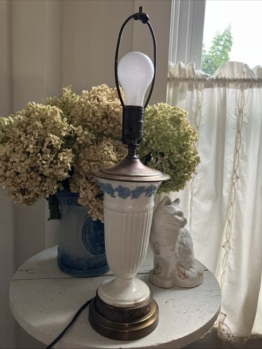 Vintage wedgewood blue - blue, cream