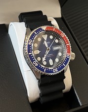 SKX Divers MOD Watch / Pepsi Bezel / Seiko NH35 Movement/ SKX009