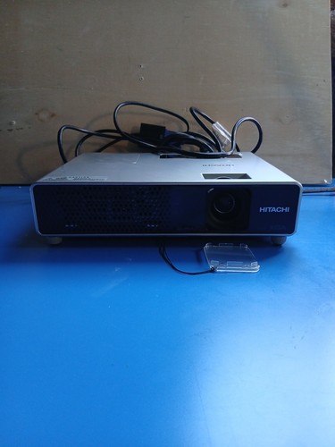 Hitachi cpx1 xga projector - hitachi,
