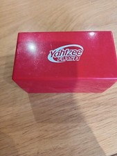 Yahtzee Flash – Electronic Dice Game by Hasbro
