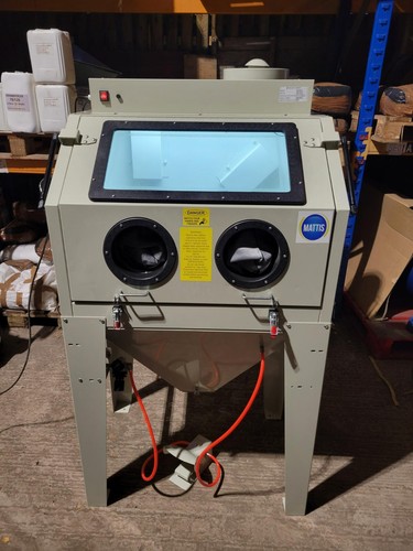 Sand blast cabinet upgraded - sand,