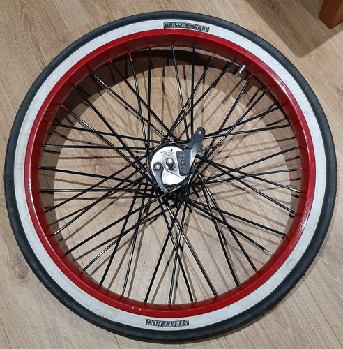 Front wide wheel cruiser - front,