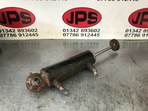 Hydraulic steering ram toro - ram, x