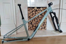 2025 Orbea Laufey frame + Pike