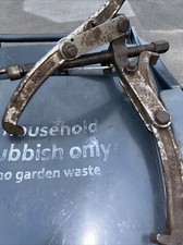 Large Gear Pullers  Tractor vintage farming Ferguson Ford