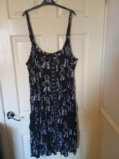 Hell Bunny 3XL Black And White