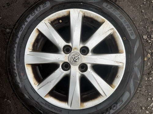 Toyota yaris alloy - 15”,