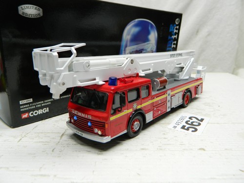 Corgi dennis f125 simon - dennis, f125/simon
