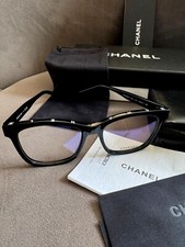 Ladies Chanel Sunglasses in bag case NEW unwanted gift