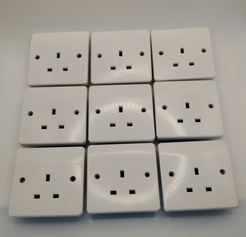 Unswitched single socket - mk,
