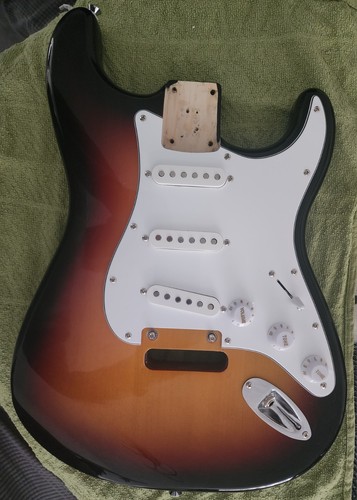 Squier strat stratocaster body - squier,
