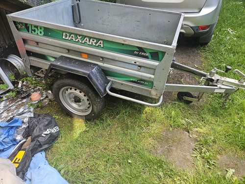 Erde daxara 158 - 158, tipping
