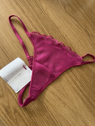 Madame string fuchsia - g,