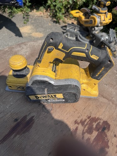 Dewalt dcp580 18v - 18v, brushless
